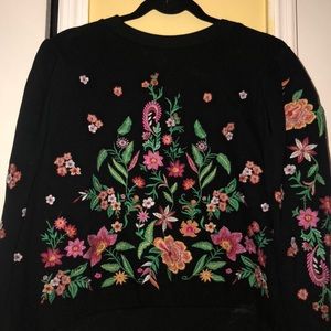 Zara Floral Flower Embroidery Sweatshirt